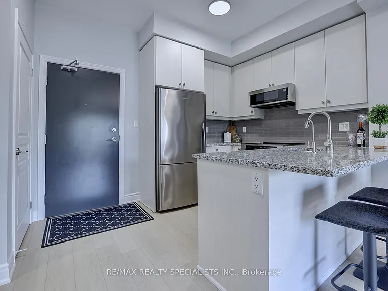 3170 Erin Mills Pkwy #122 — Photo 5