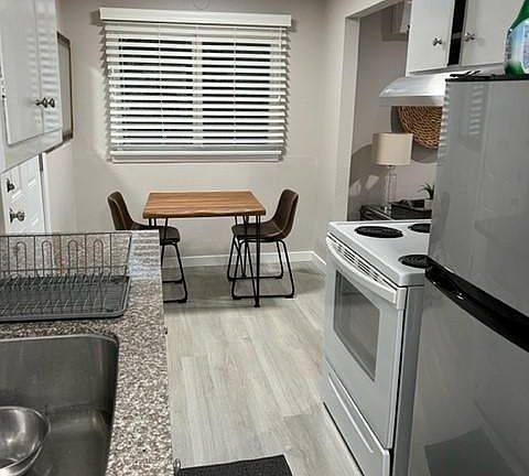 4th image of 7401 Pioneer Way