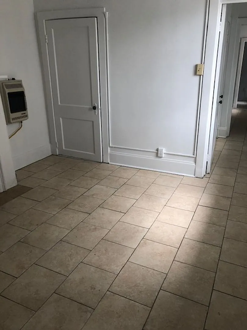 Straight707 Toulouse St. — Photo 3