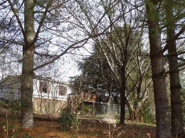 50 High Plains Dr, Hendersonville, NC 28739