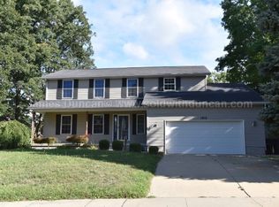 1919 Springfield Center Rd, Akron, OH 44312