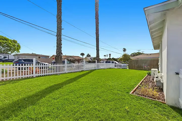 2 bed, 868 sqft, $4,500 — Photo 3