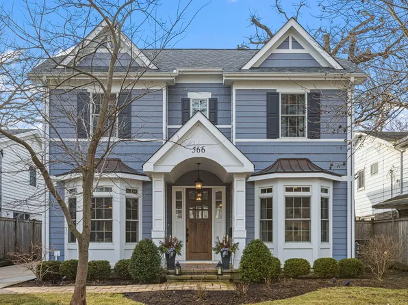 566 Oakdale Ave, Glencoe, IL 60022