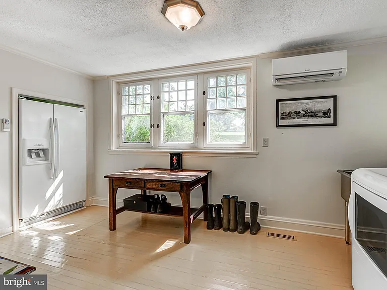 1552 Glencoe Rd — Photo 16