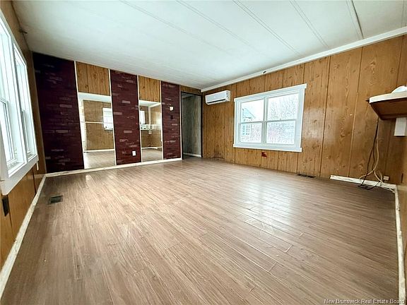 4th image of 11039 Principale Rte