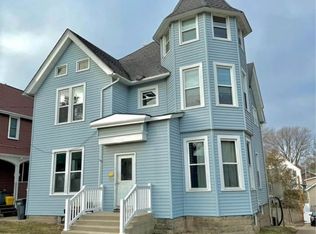 925 Nevada St #4, Dubuque, IA 52001