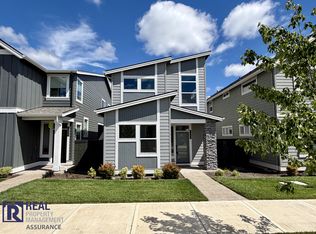 7365 SE Benedict St, Hillsboro, OR 97123