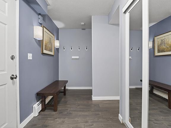 4th image of 7480 138th St #140