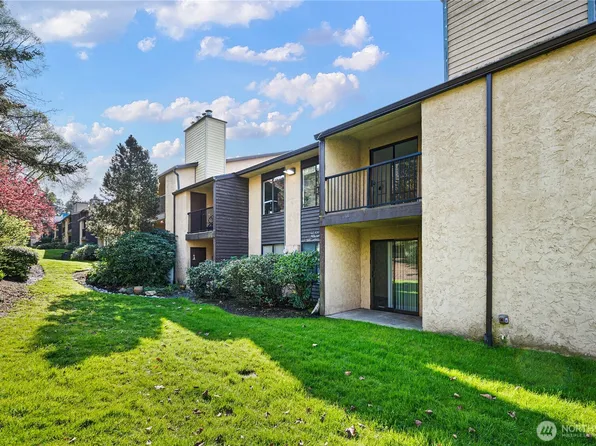14510 124th Avenue NE #E35, Kirkland, WA 98034
