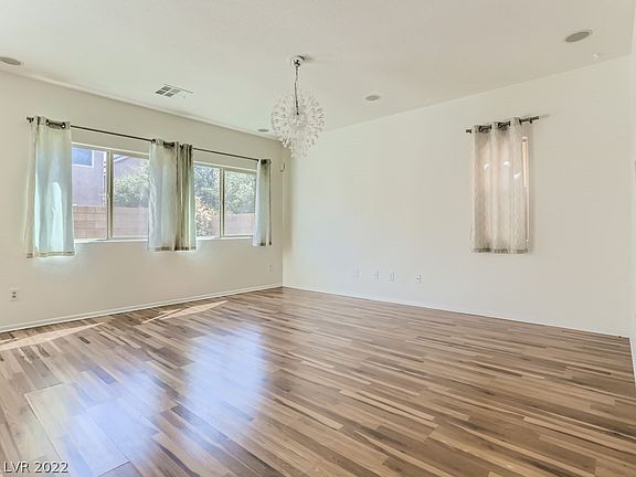 5th image of 10664 Snow Lake St