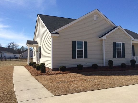 208 Windsor Creek Pkwy A Goldsboro Nc 27534 Zillow