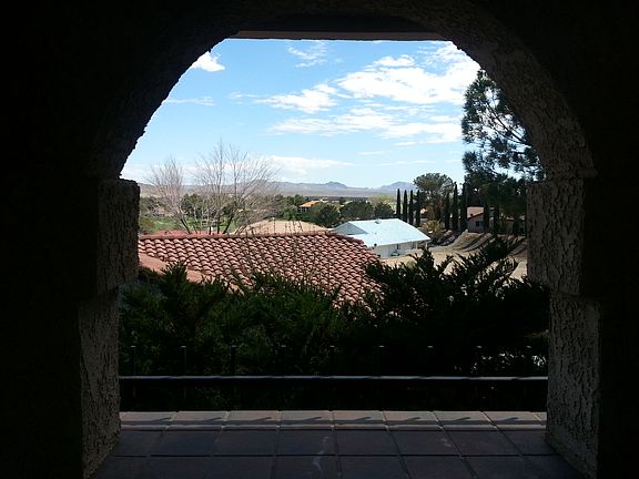 5th image of 14656 Greenbriar Dr