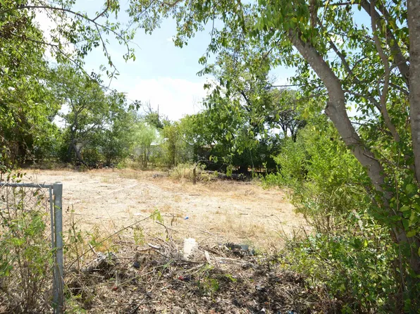 307-309 Rubio St #8-10, Del Rio, TX 78840