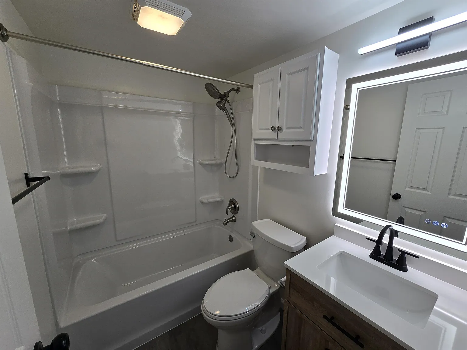 4705 Fishcreek Road - 2 — Photo 4