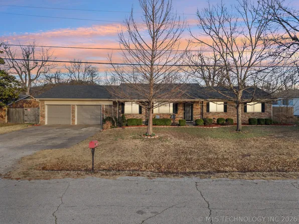 3745 S 60th West Ave, Tulsa, OK 74107