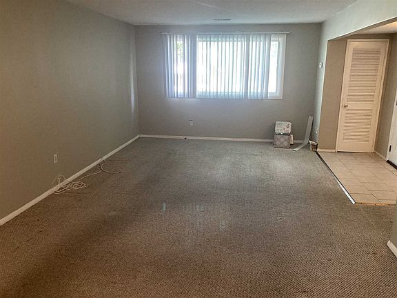 3rd image of 1908 Cortland Dr