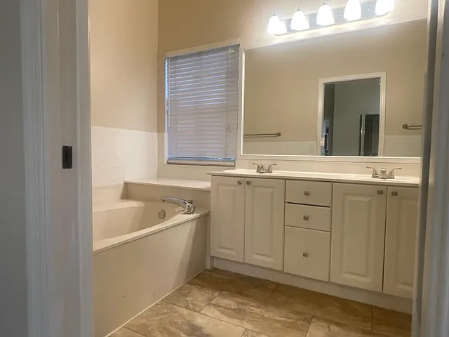 646 Vista Meadows Dr — Photo 26