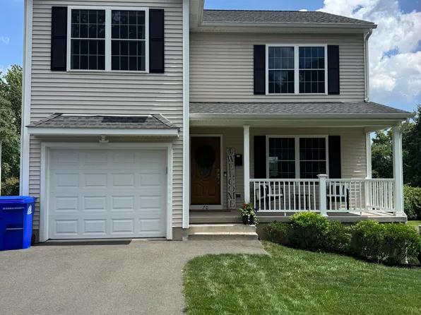70 Lakeside Ave, Middletown, CT 06457