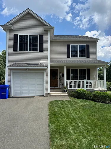 70 Lakeside Ave Photo 1