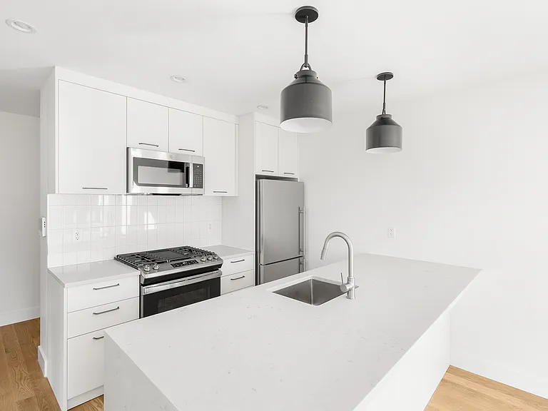 203 Richardson St #3B — Photo 6