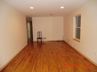 35 Logan Ave, Jersey City, NJ 07306