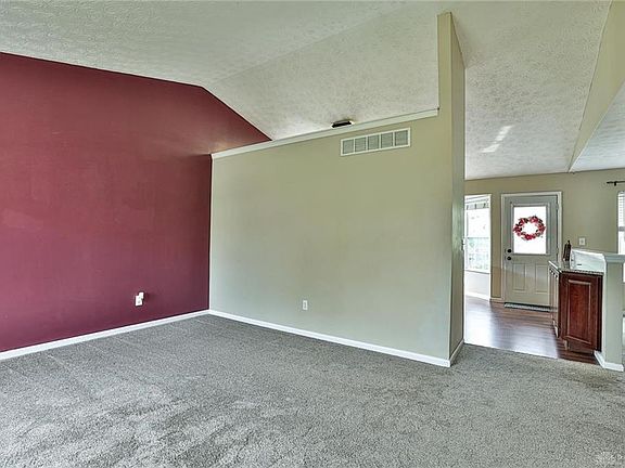 5th image of 200 Wood Forge Cir