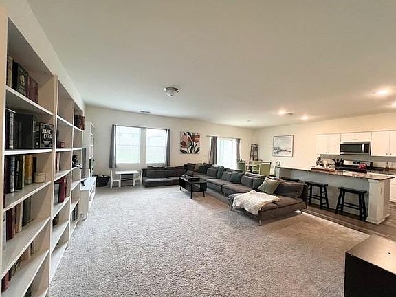 3rd image of 13603 Summer Light St