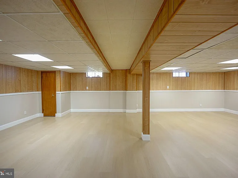 701 Crestbrook Ave — Photo 37