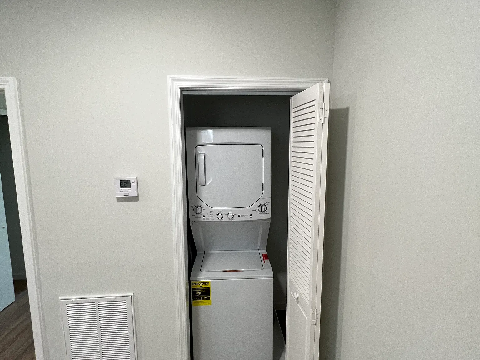 2 bed, $2,100 — Photo 3