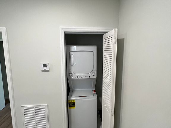 3rd image of 136 Summer Ave #1