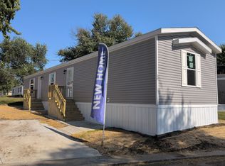 17 Forsythia Dr #F17, Belton, MO 64012