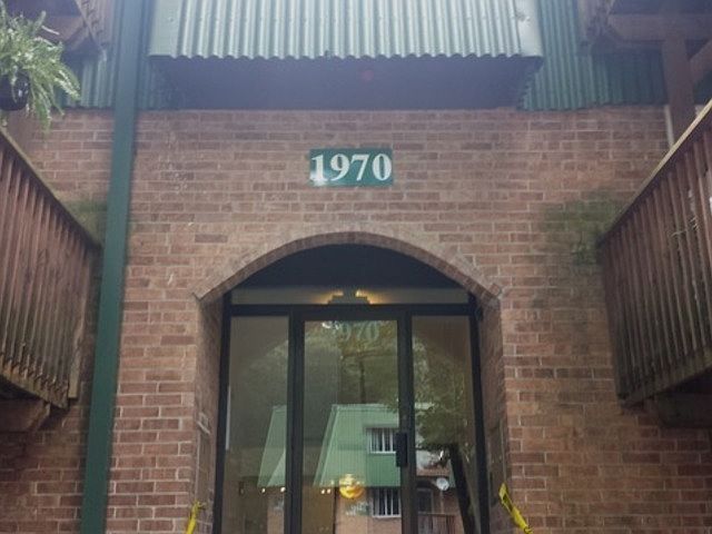 1st image of 1970 Tall Oaks Dr APT 1B