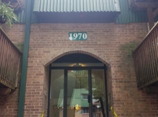 1970 Tall Oaks Dr APT 1B, Aurora, IL 60505