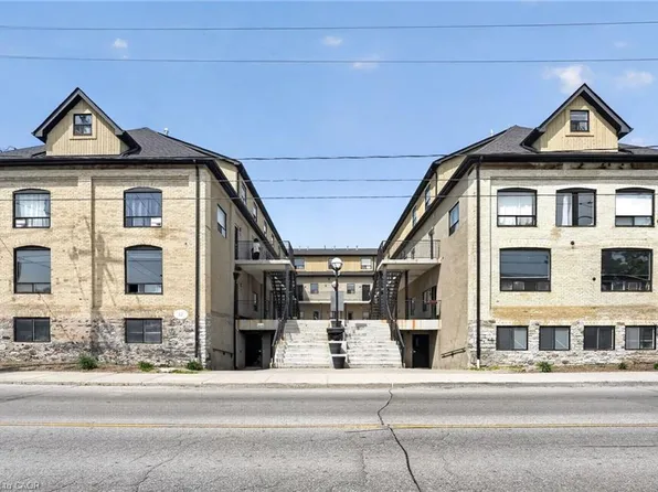 12 Bridgeport Rd E #9, Waterloo, ON N2J 2J3