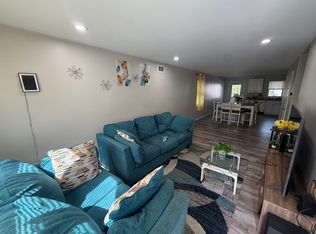 269 Elm St #269, Holyoke, MA 01040