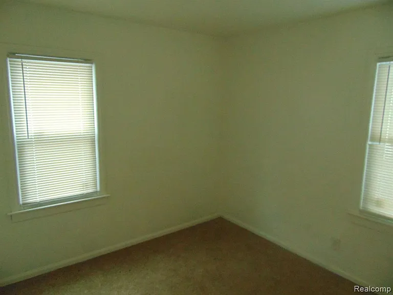 8645 Hupp Ave — Photo 6