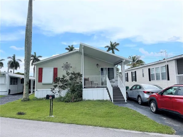 8530 SW 20th Place, Davie, FL 33324