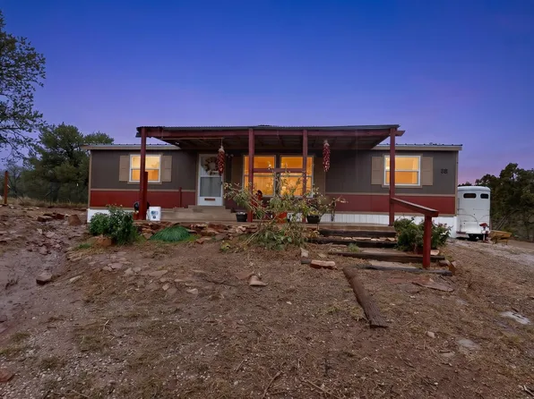 88 Metzger Dr, Ribera, NM 87560