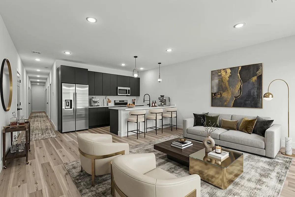 Building Photo - 6538 S Rhodes Ave #2