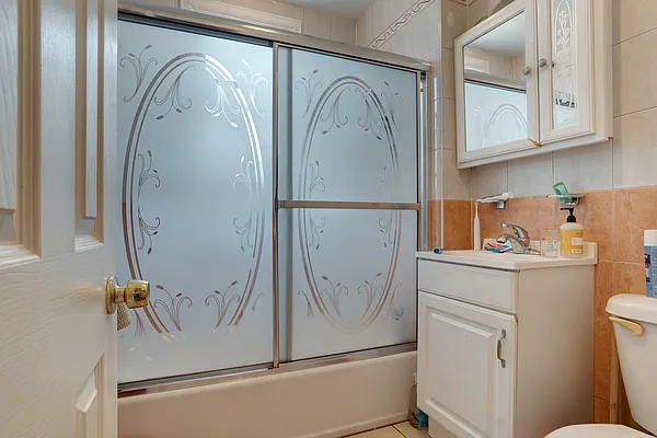 Rented by Corcoran | media 11