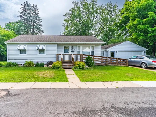 1921 BROADWAY LANE, Wausau, WI 54403