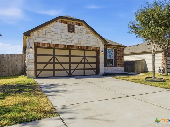 809 Screech Owl Dr, Pflugerville, TX 78660