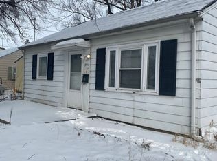 1406 Sunset Dr, Champaign, IL
