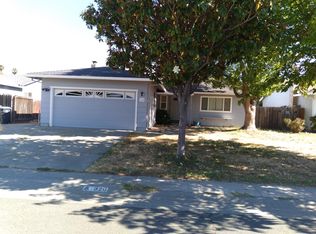 320 Spoonbill Ln, Suisun City, CA 94585