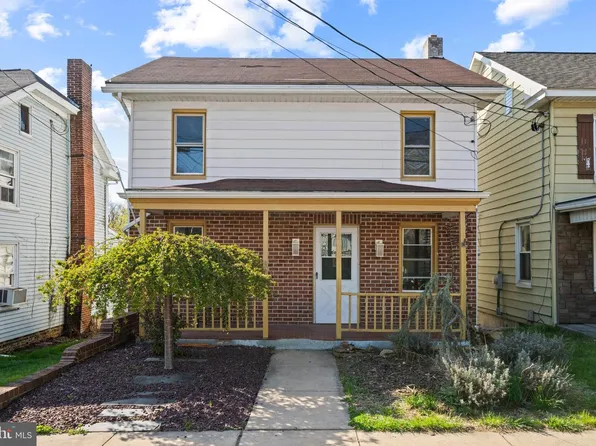 80 Main St, Yorkana, PA 17406