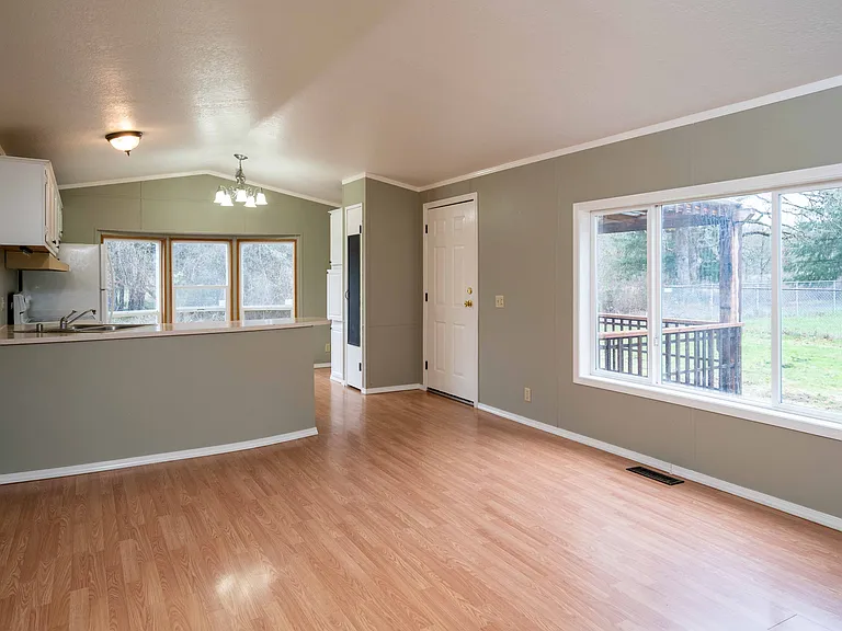 24808 NE Dresser Rd — Photo 5
