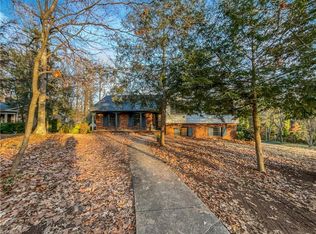 201 Woodhaven Dr, Lexington, NC 27295
