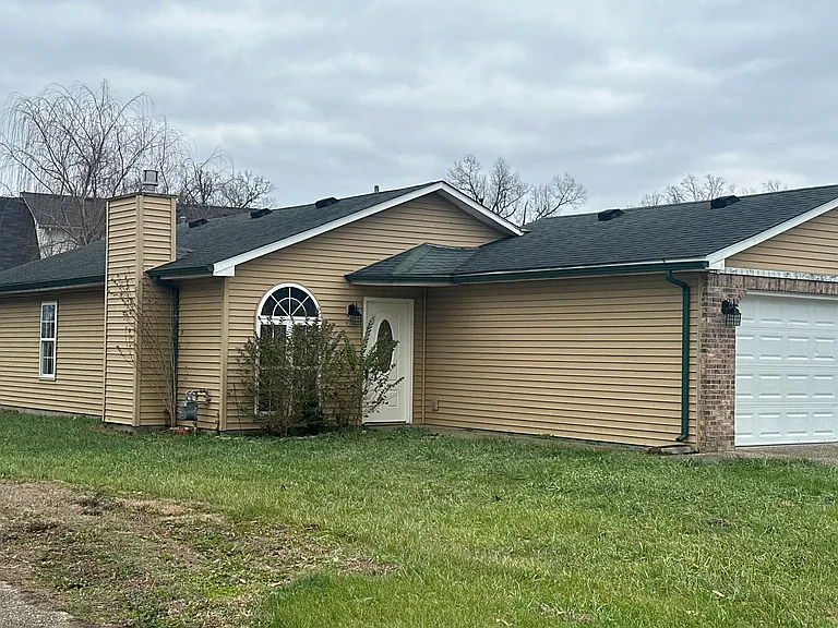 132 Tecumseh Dr — Photo 4