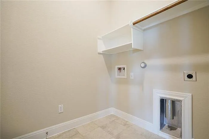 4004 Promontory Point Trl — Photo 14