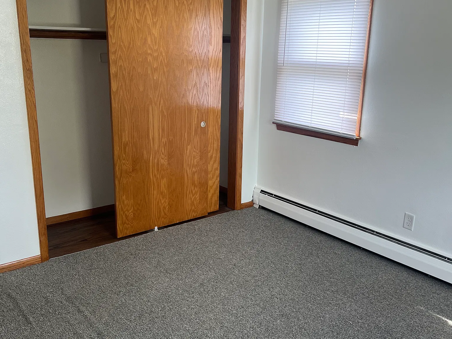 1 bed, 699 sqft, $1,200 — Photo 2